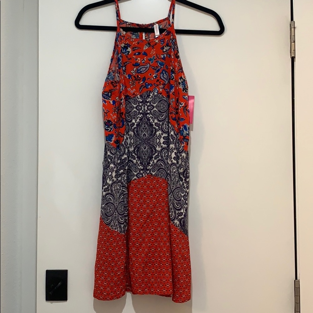 Red pattern beach dress